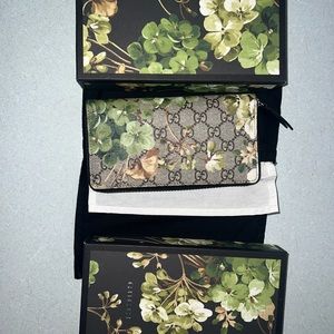 Gucci GG Bloom floral print zip wallet